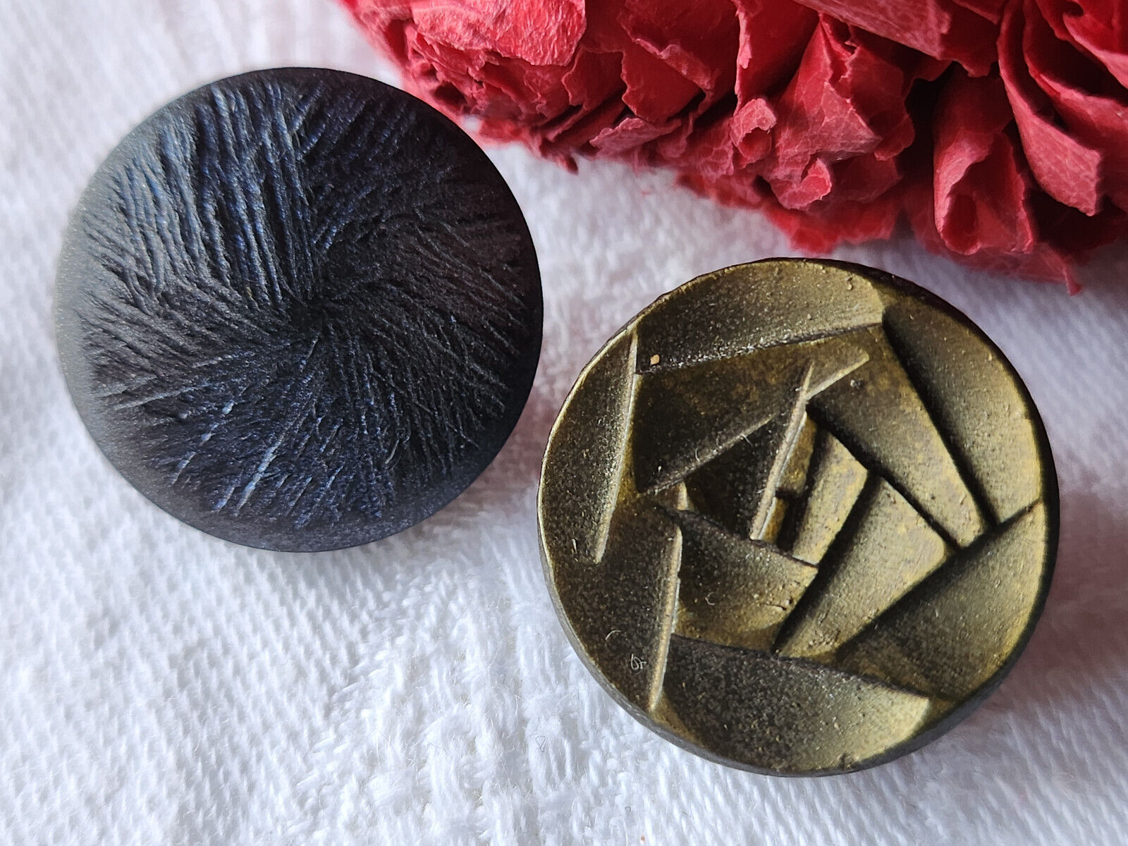 Duo boutons vintage en resine à pied vert bleu 2,1 cm D10Q
