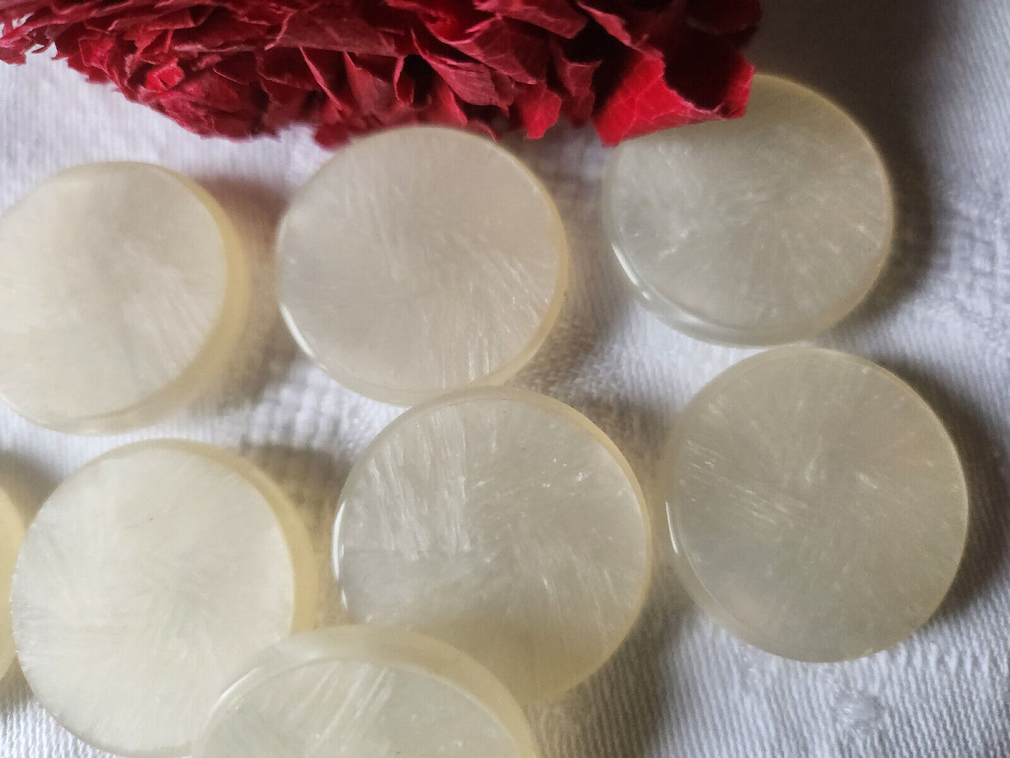 Lot 6 gros boutons vintage blanc strié pied 2,7 cm ref 2666