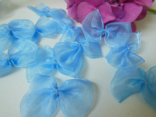 Lot 20 nœuds en organza bleu voilage année 80/90 embellissement T17