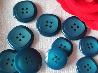 Lot 10 boutons vintage bleu paon 1,7 et 2,1 cm à trous   ref 114