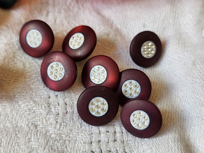 Lot 15 boutons vintage panaché coeur en strass 1,1 à 1,5 cm ref 410