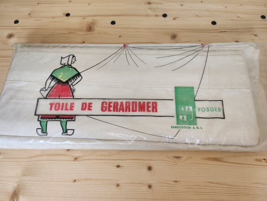 Lot de deux grands neufs anciens toile B7
