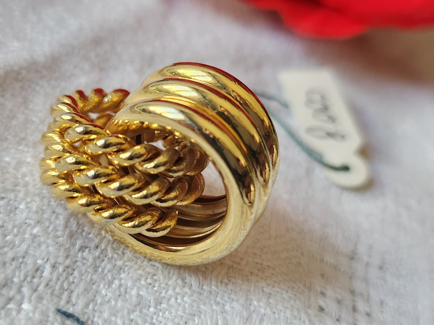 Original bouton vintage metal doré avec etiquette au max 2,3 cm G19K