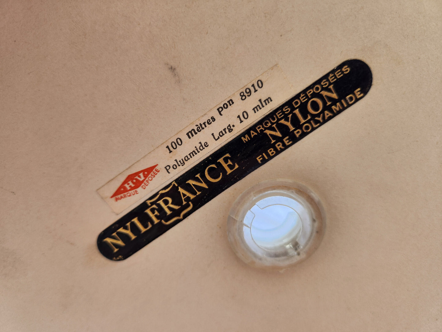 Ruban fin ancien noir  5 mètres sur 1 cm mercerie vintage B5 N°8