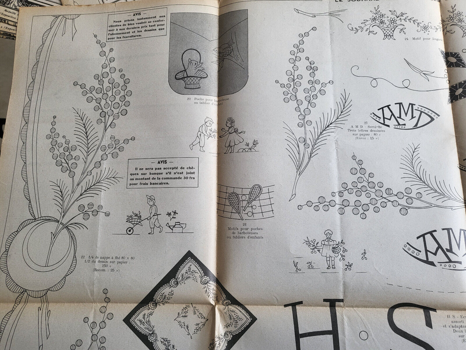 Le journal des brodeuses1951  n° 675  drap nappe à thé taie de berceau motifs