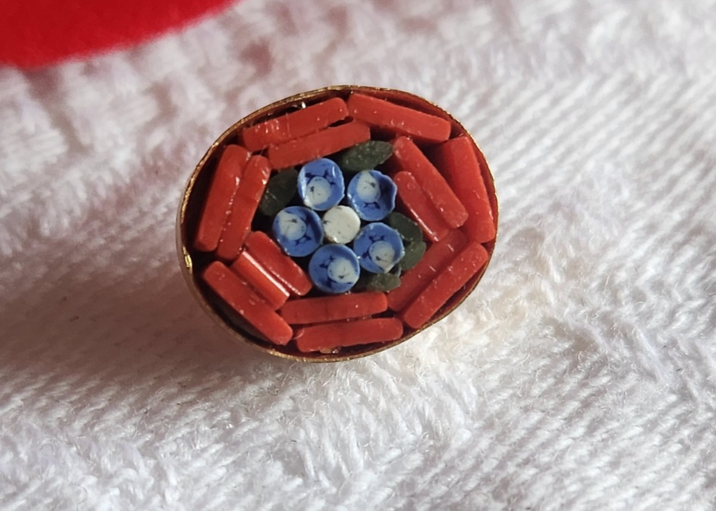 Collection bouton ancien micro mosaique  millefiori mini 1 sur 1,2  cm D18A
