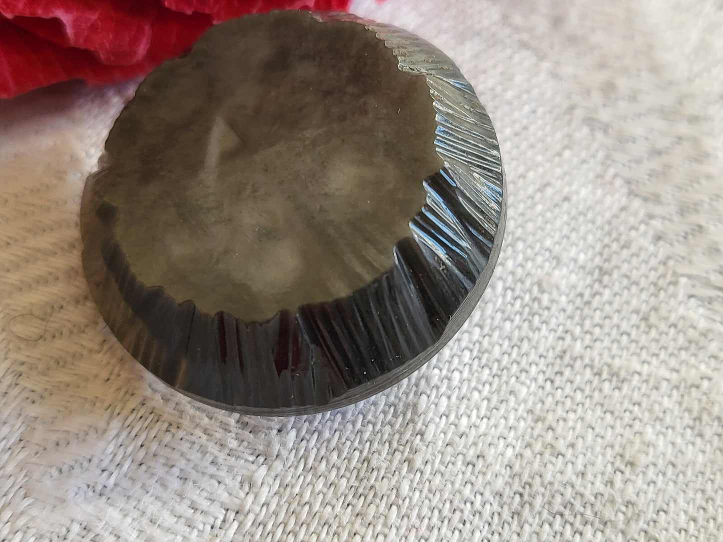 Collection bouton ancien gris marbré pied  laiton forme flan 2,6 cm G16F