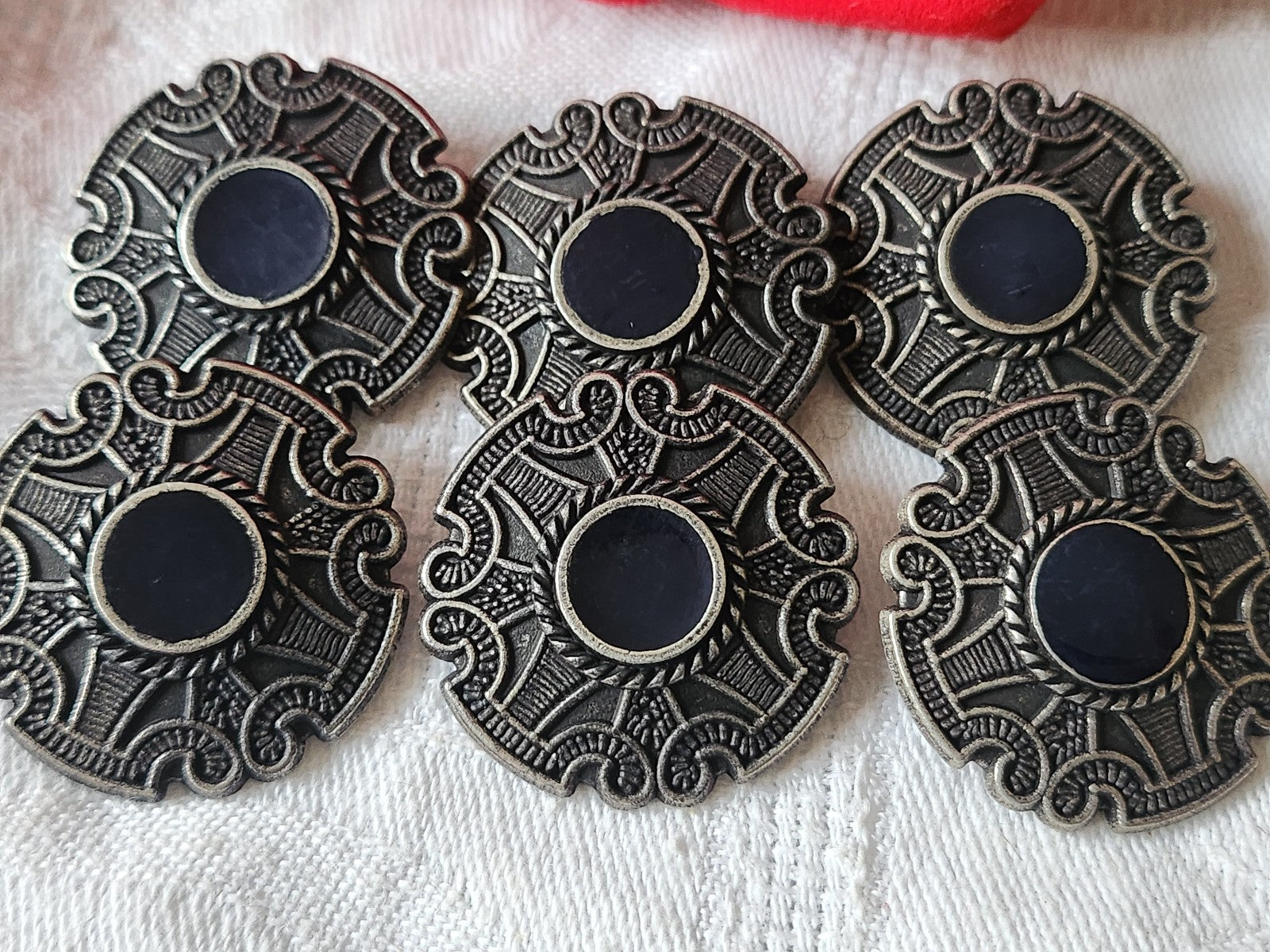 Lot 6 gros boutons vintage en métal argenté bleu  3 cm pied ref 5536