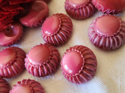 Lot 7 superbes boutons vintage à pied rose  bord texturé 2 cm pied ref 4847