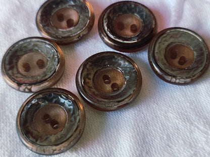Lot 6 boutons anciens ornement en nacre ciselé 1,8 cm ref 3921