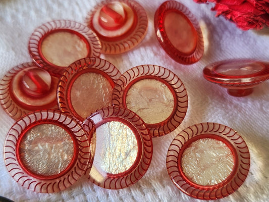 Lot 10 boutons vintage coeur rouge satiné nacré pied 1,73 cm ref 5299