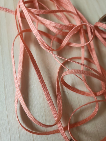 Biais ruban plat cordon fin lacet corsage 10 mètres  sur 0,4 cm Rose Azalee A4