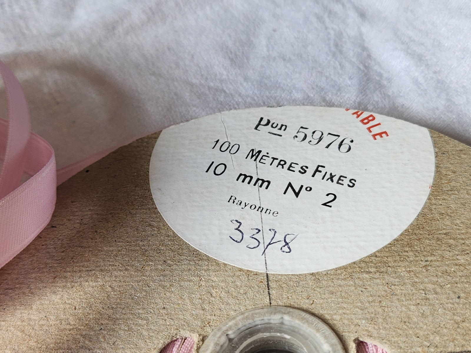 Ruban fin ancien rayonne rose 5 mètres sur 1 cm soie artificielle A4 n°33