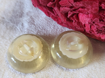 Duo hauts boutons vintage transparent inclusion blanche 2,2 cm G8B