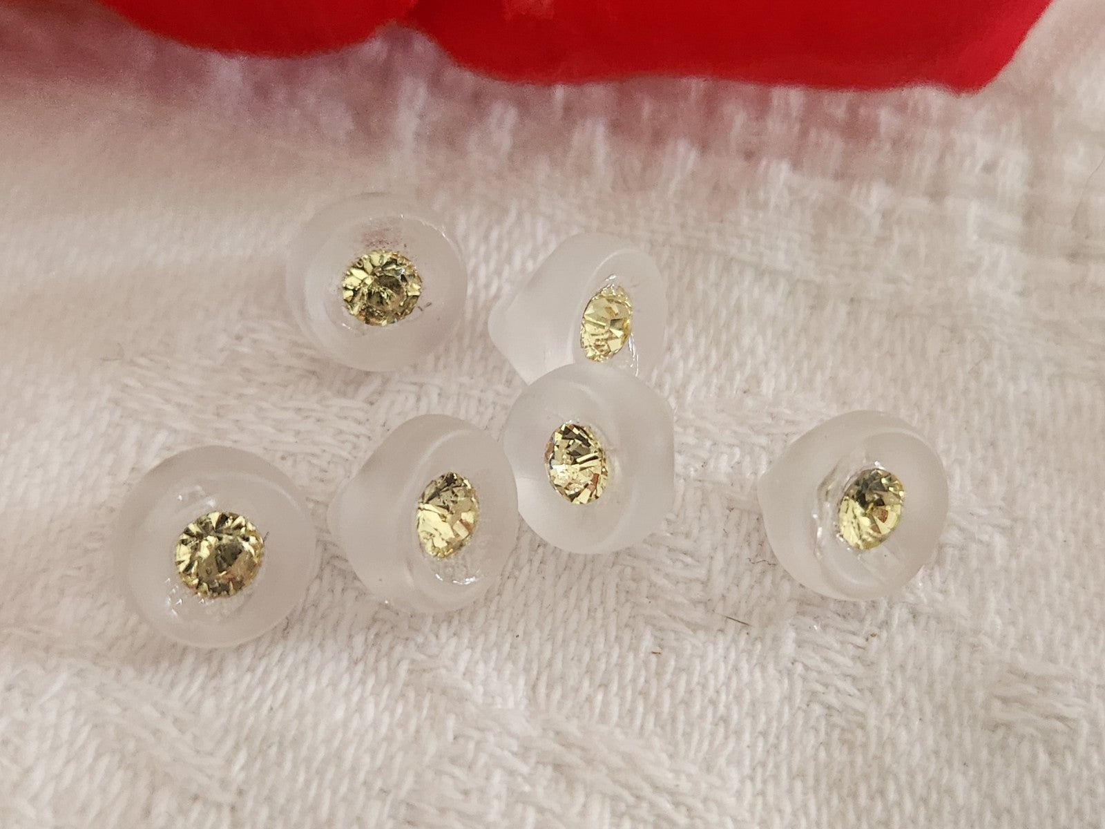 Lot 6 minuscules bouton en verre noir strass jaune vintage 0,7/08 cm ref 6360