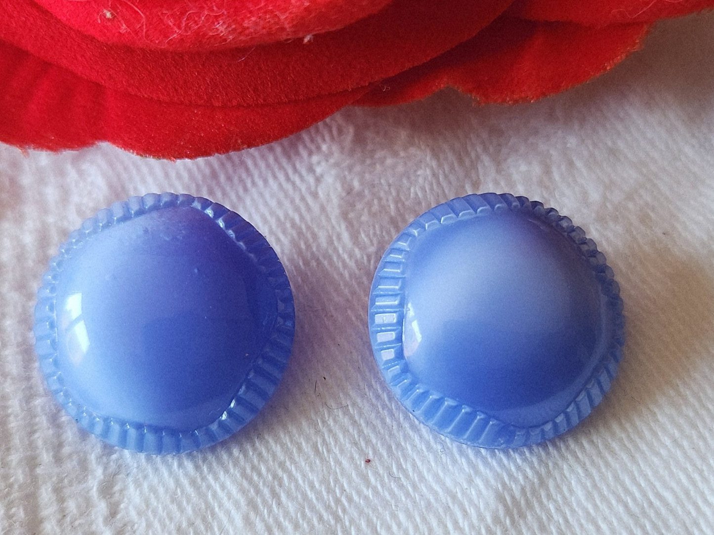 Duo boutons anciens en verre bleu collection  1,7 cm D4C