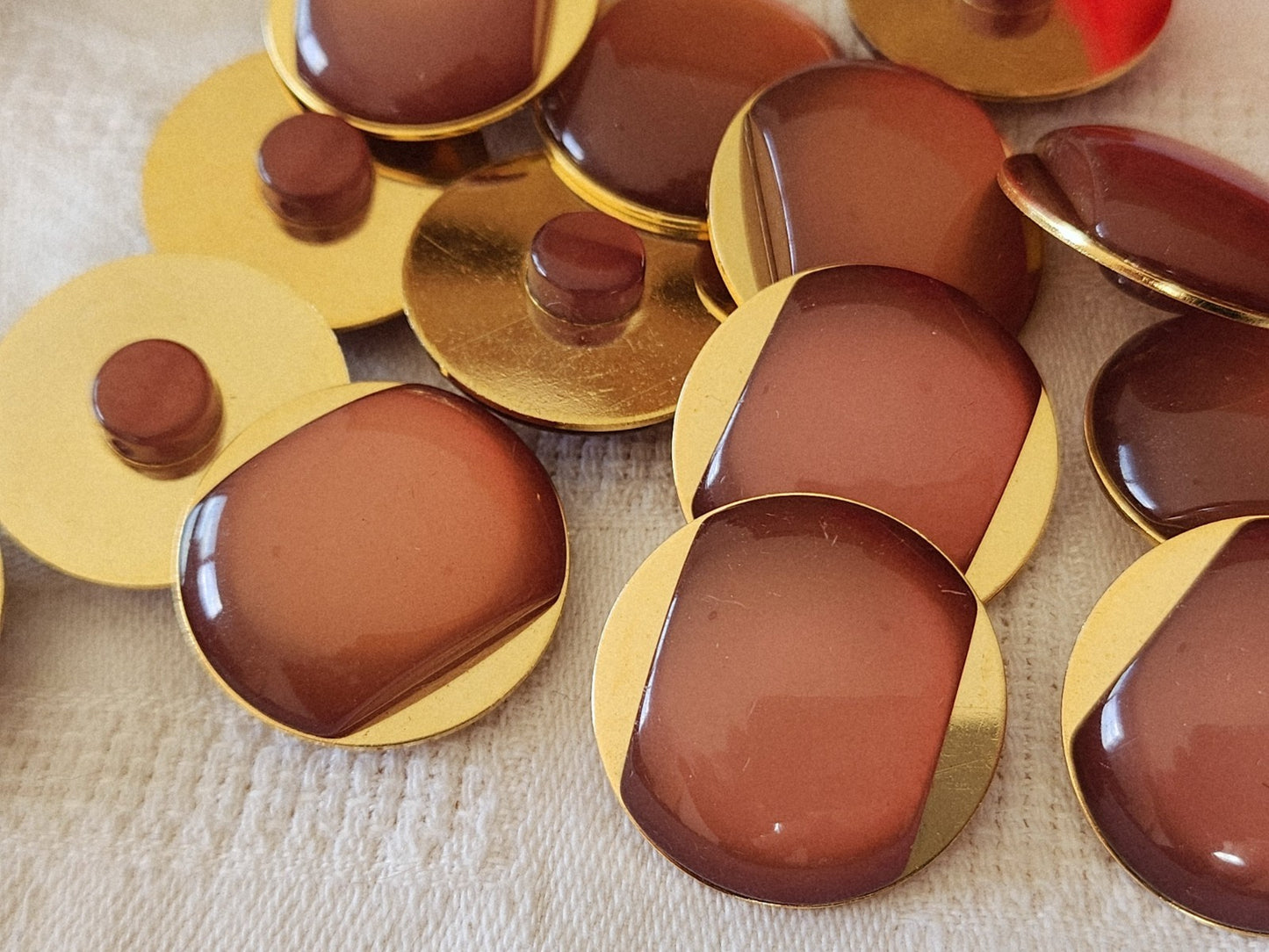 Lot 6 gros boutons vintage rosé  pied  2,5 cm ref 3893