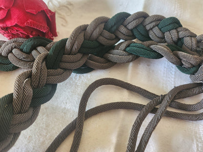 Ceinture ancienne vintage tréssée gris vert reglable  B9
