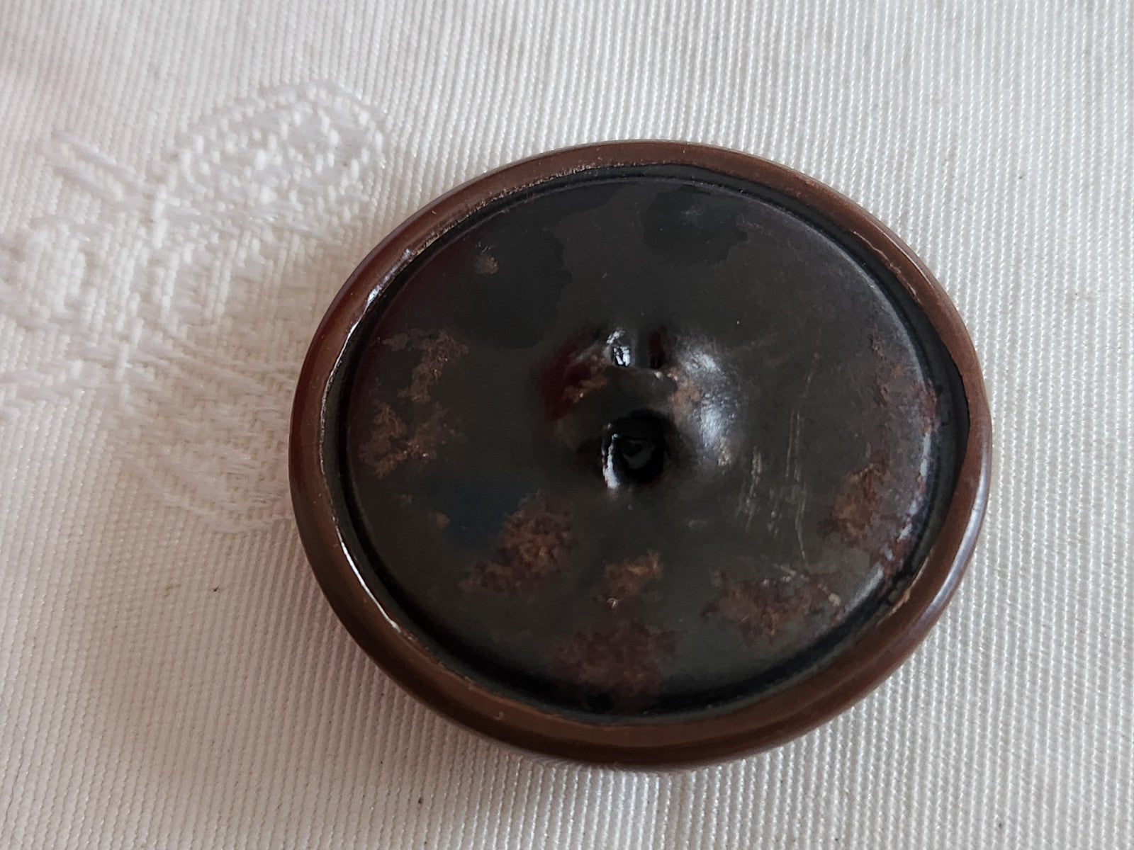 Gros bouton ancien en celluloïd superbe pied 3,7 cm  ref 6392