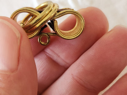 Collection bouton ancien en métal ornement parurier marron 2,6 cm D17C