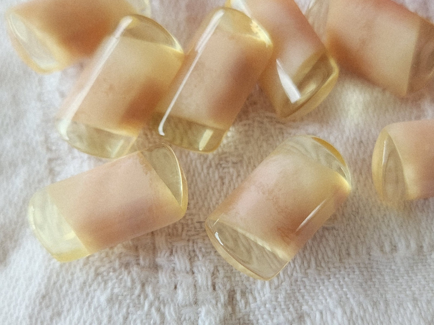 Lot 8 boutons vintage buchette rose superbe 1 sur 1,8 cm ref 5999