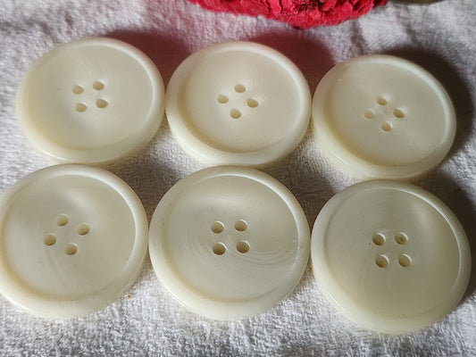 Lot 6 gros boutons vintage blanc créme 3,1 cm veste ref 5145