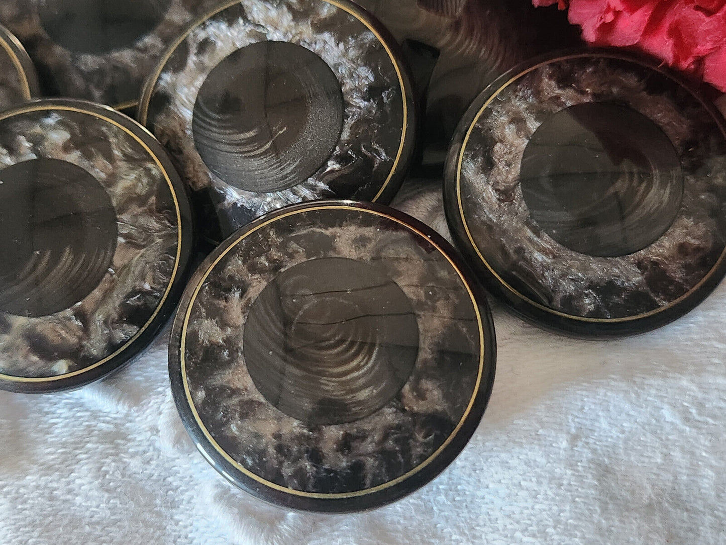 Lot 6 trés gros boutons vintage marron à pied reflet nacré 3 cm ref 3483