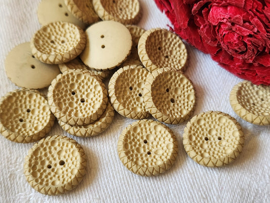 Lot 18 boutons vintage beige alveole dentelle relief 1,5 cm ref 3049