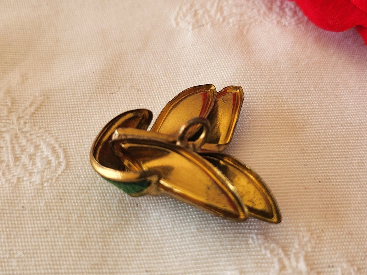Bouton ancien metal vert  2,8 cm sur 3 cm original D19K