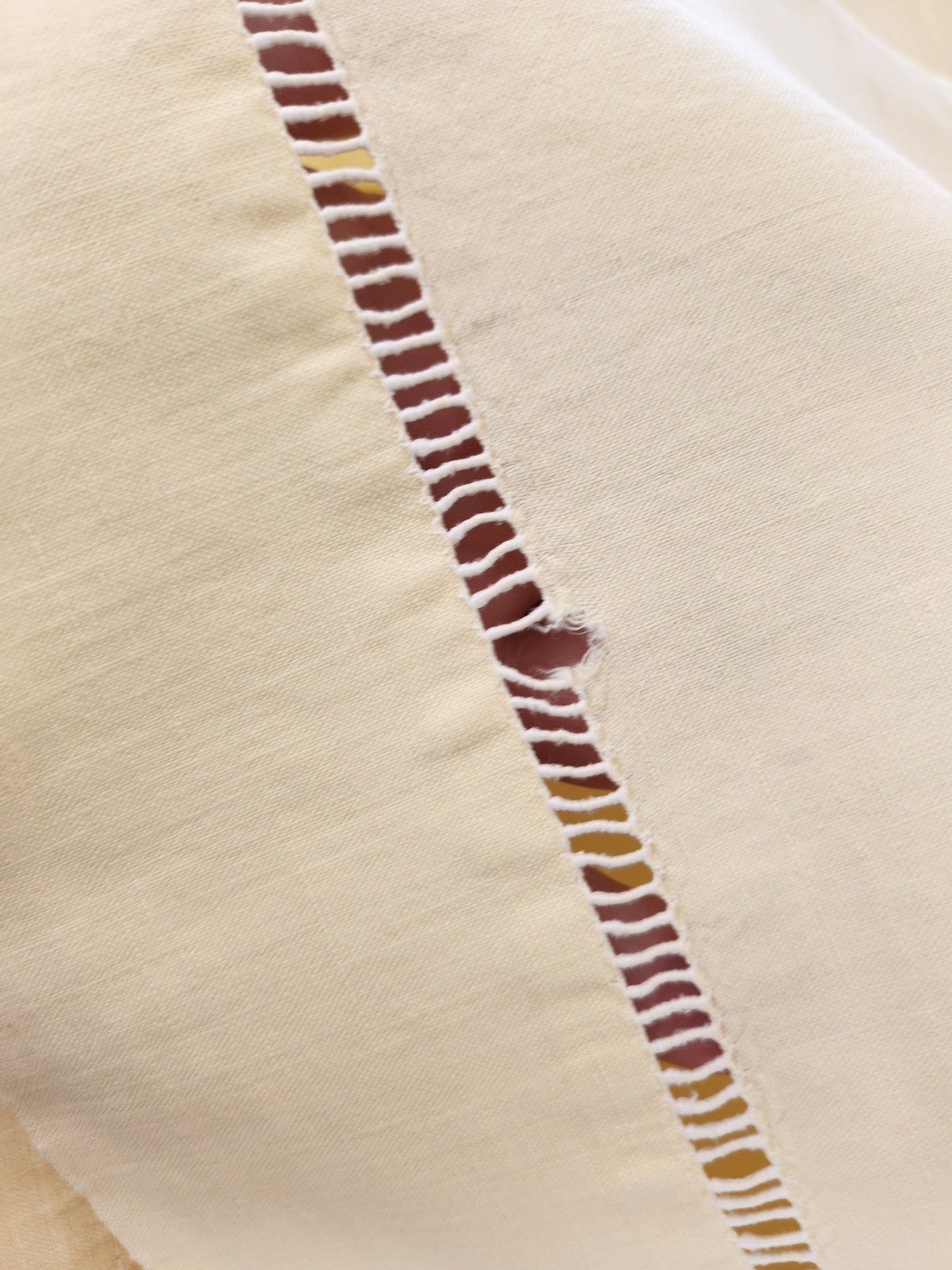 Lot de draps anciens jaune monogrammes HK idéal rideau B6