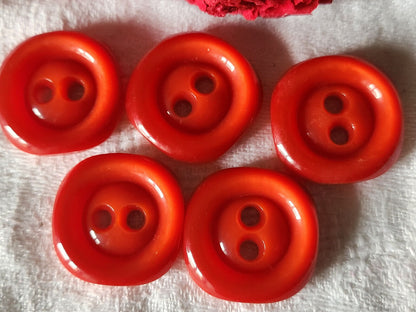 Lot 5 gros boutons vintage rouge lumineux 2,4 cm ref 2901