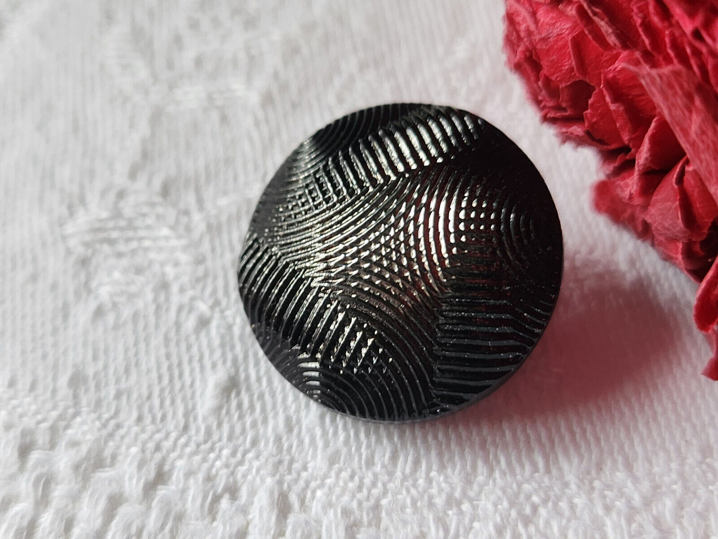 Bouton ancien en verre strié noir et argenté 2,2 cm pied ref 1524