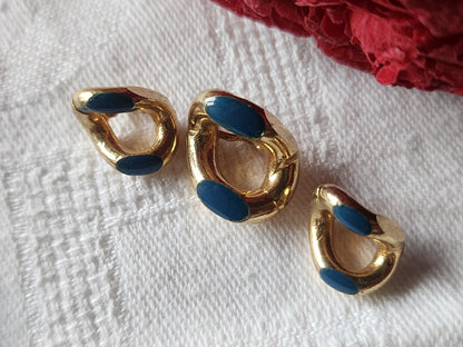 Trio boutons vintage métal maillon bleu  1,4 sur 1,5 cm 1,1 sur 1,2  cm G2C
