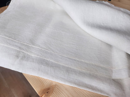 Ancien coupon de tissu  toile ancienne   235 sur 235 cm B8