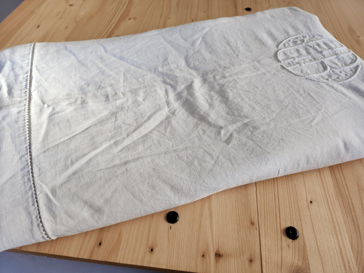 Ancien grand drap  coton monogramme CM jour 215 sur 310  cm  B8