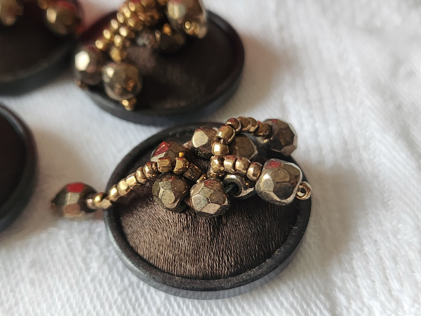 Collection lot 6 boutons  passementerie marron pendants perlé  2,4 cm ref 3569