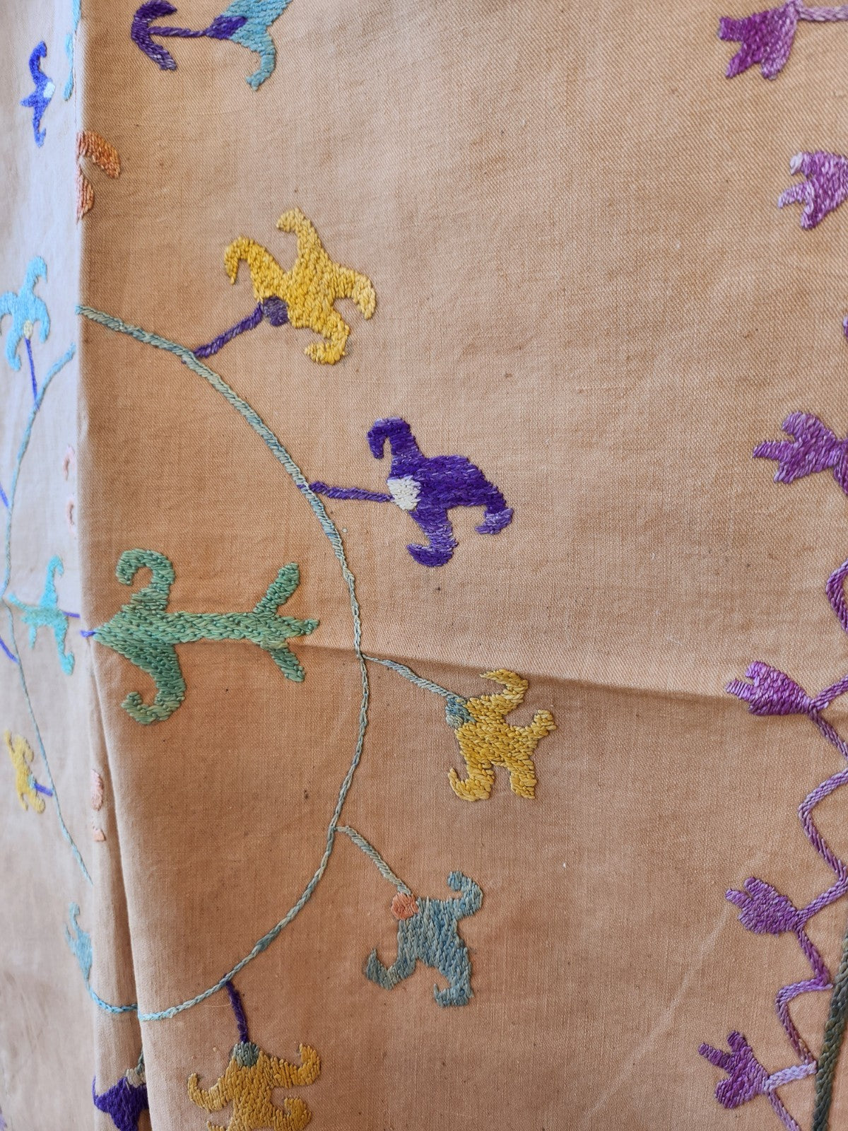 Trés ancien ouvrage XIXéme nappe d'autel? broderie B8