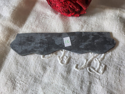 Tampon ancien sans support frise broderie collection lapins  n°31-2