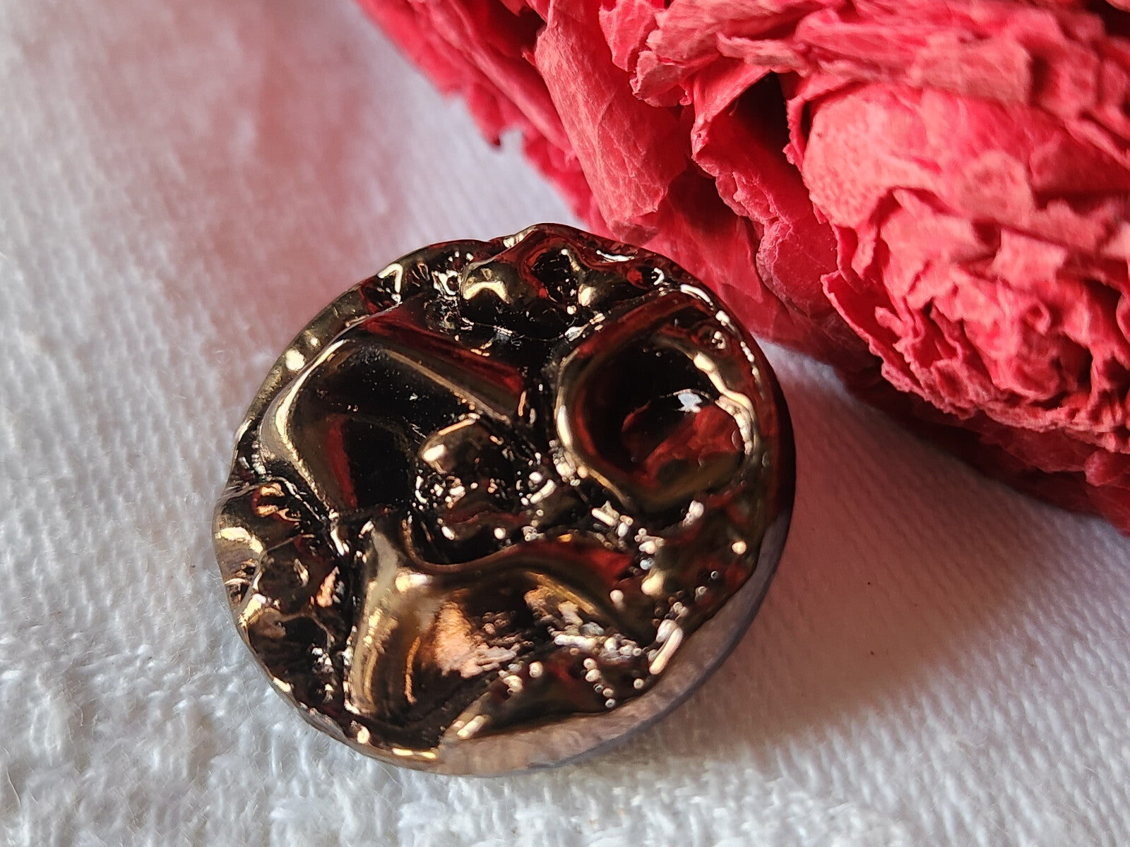 Bouton ancien en verre marron effet froissé à pied vintage 2,2 cm G3H