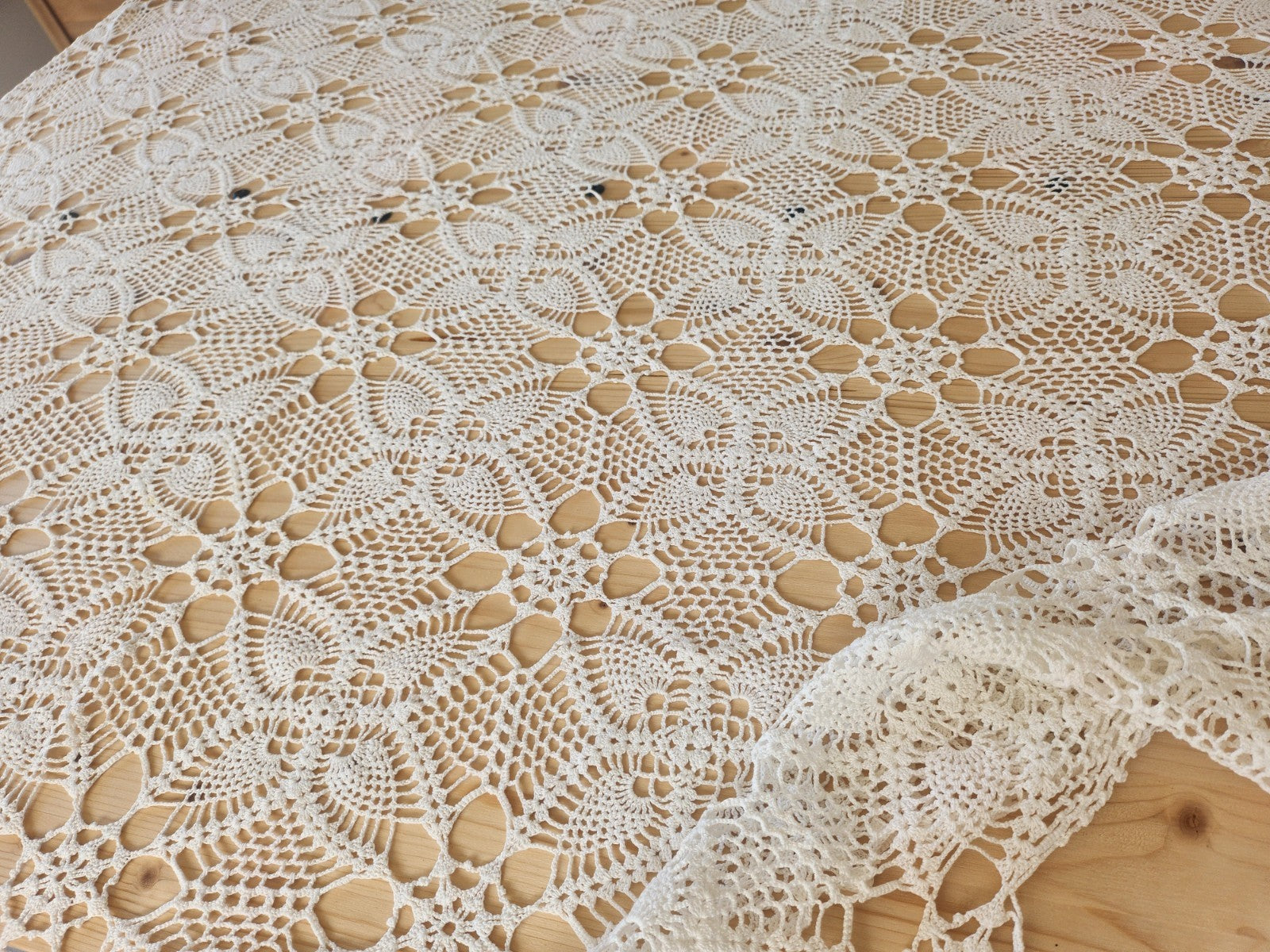 Ancienne nappe crochet blanc dessus de lit rideau 220 sur 145 cm B7