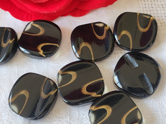 Lot 7 gros boutons vintage noir doré carré pied 2,5 cm ref 5994