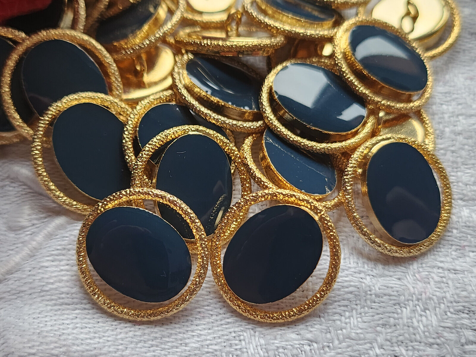 Lot 6 boutons vintage métal coeur bleu ajouré pied 1,8 cm  doré ref 4912