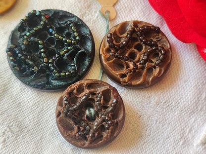 Collection lot 3 boutons vintage résine avec perle 2,1 à 2,8 cm D13N