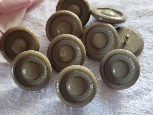 Lot 6 boutons vintage vert kaki  effet verni pied métal 1,8 cm ref 0048