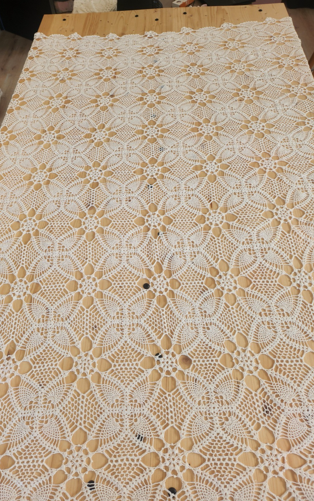 Ancienne nappe crochet blanc dessus de lit rideau 220 sur 145 cm B7