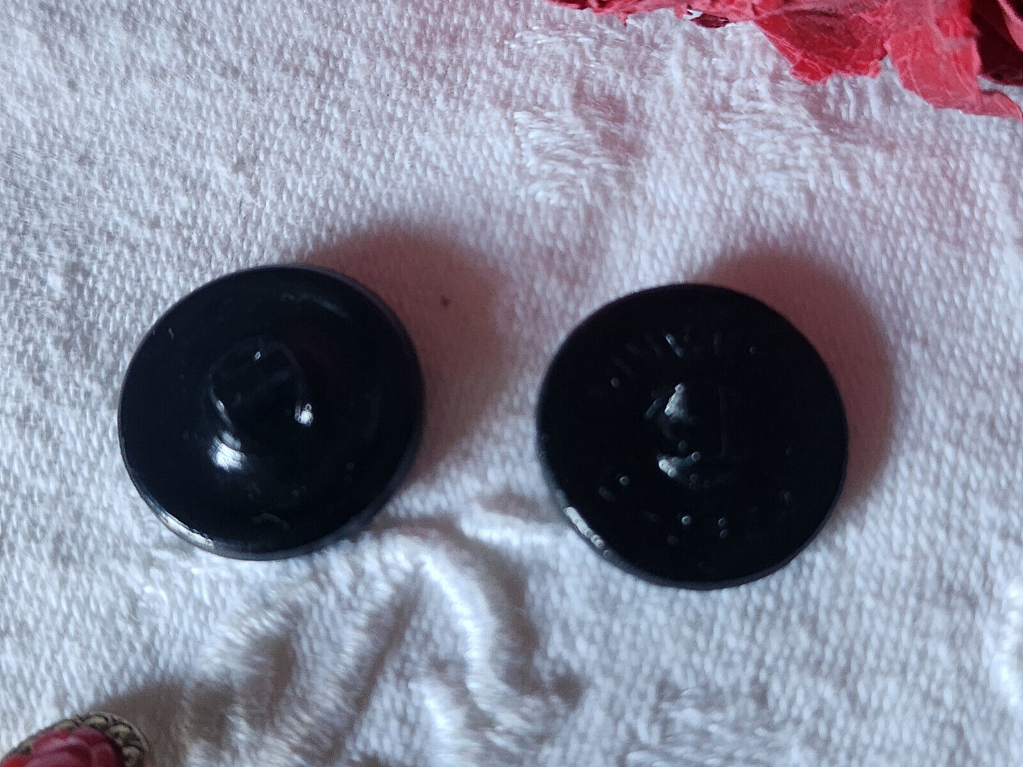 Duo boutons anciens en verre noir travaillé vintage pied  1,7 cm D5H