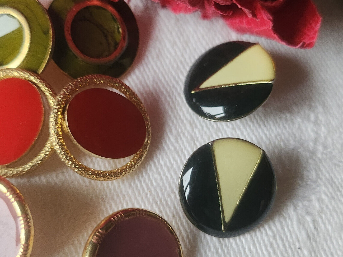 Lot 10 boutons vintage en métal  duo pied panaché 1,6 cm ref 1304