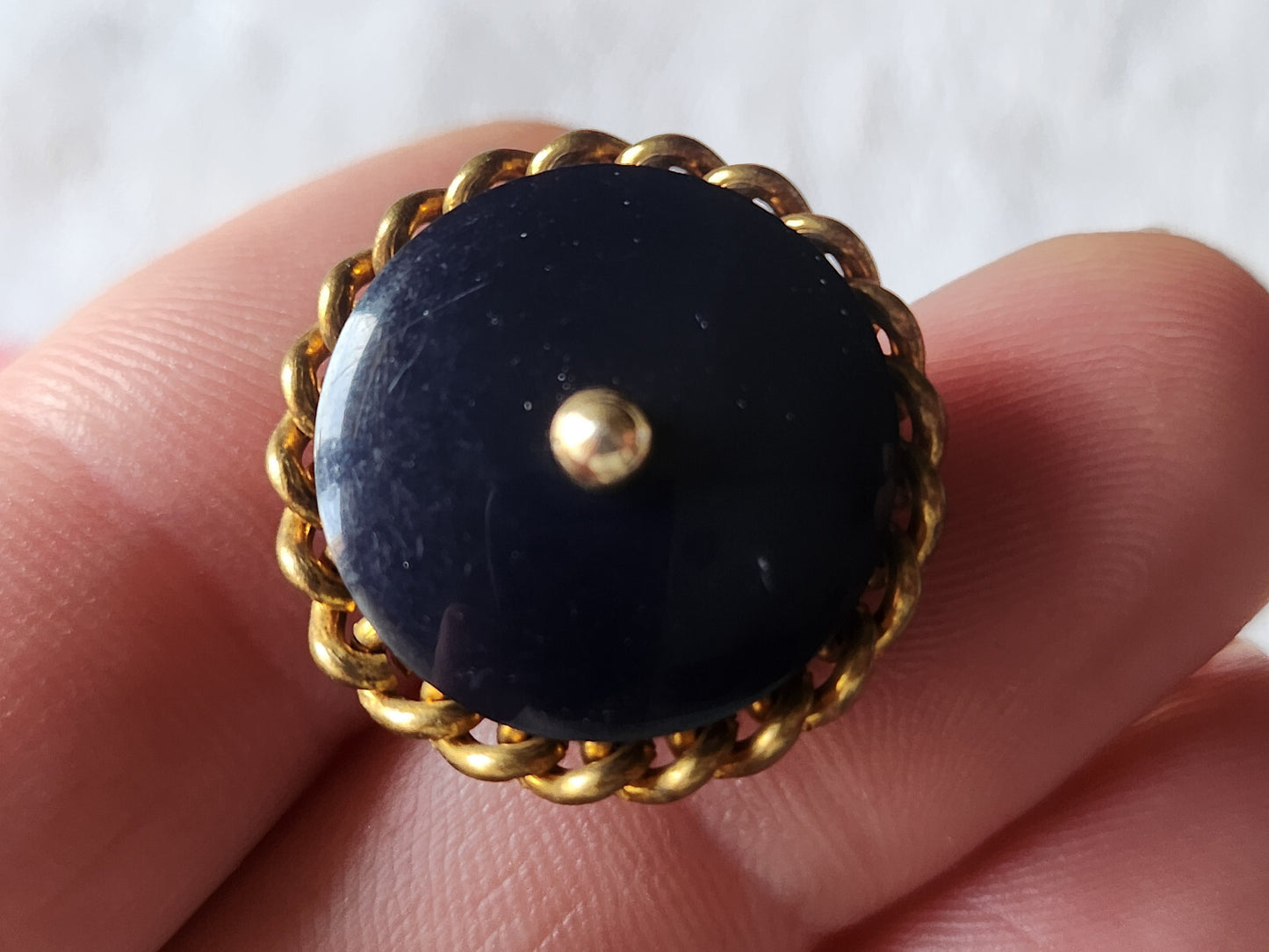 Collection gros bouton ancien  bleu avec chainette doré 2,3 cm G3M