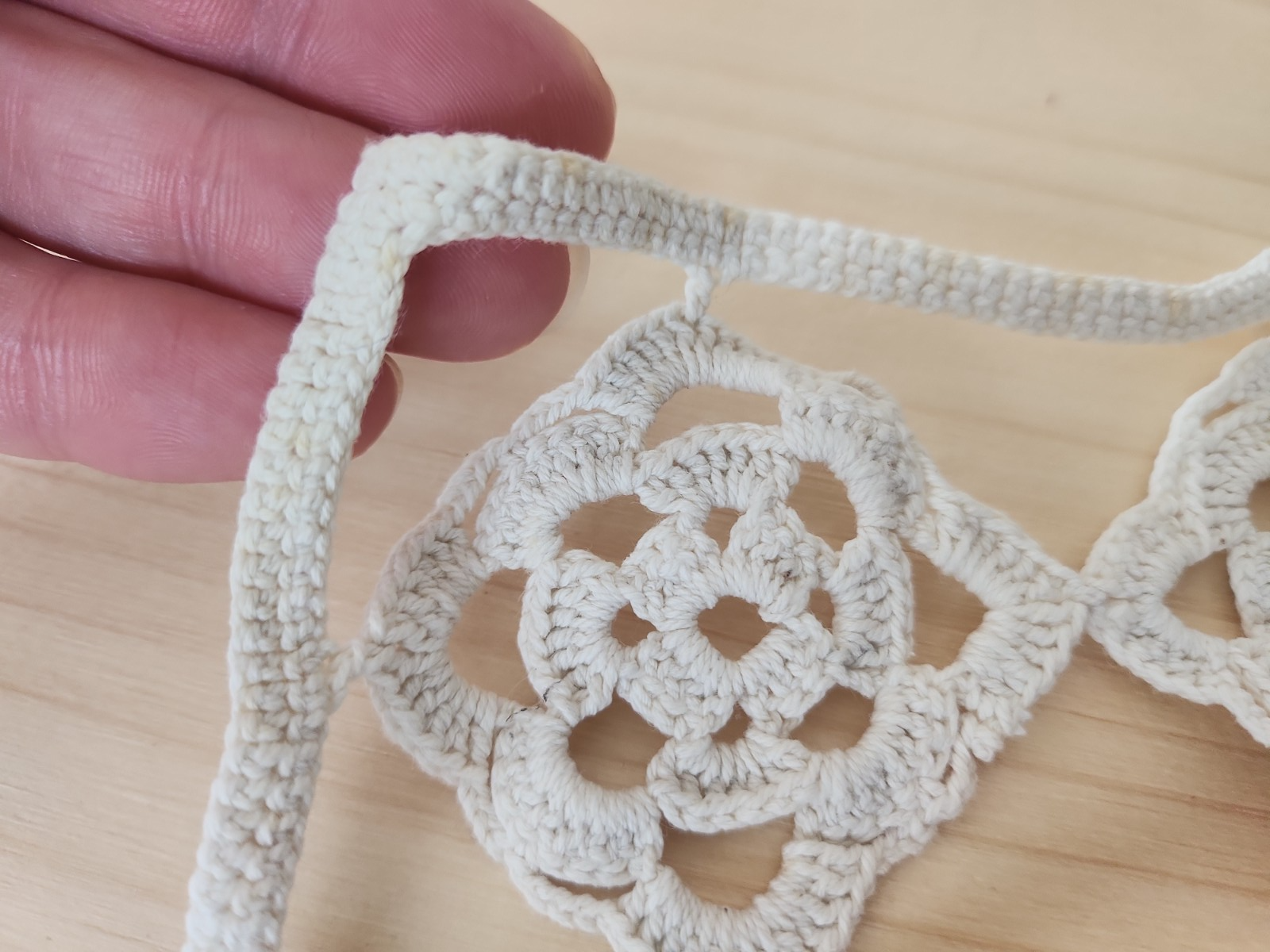 Incrustation ancienne grande dentelle rideau crochet 21,5 cm sur 6,8  T1-2