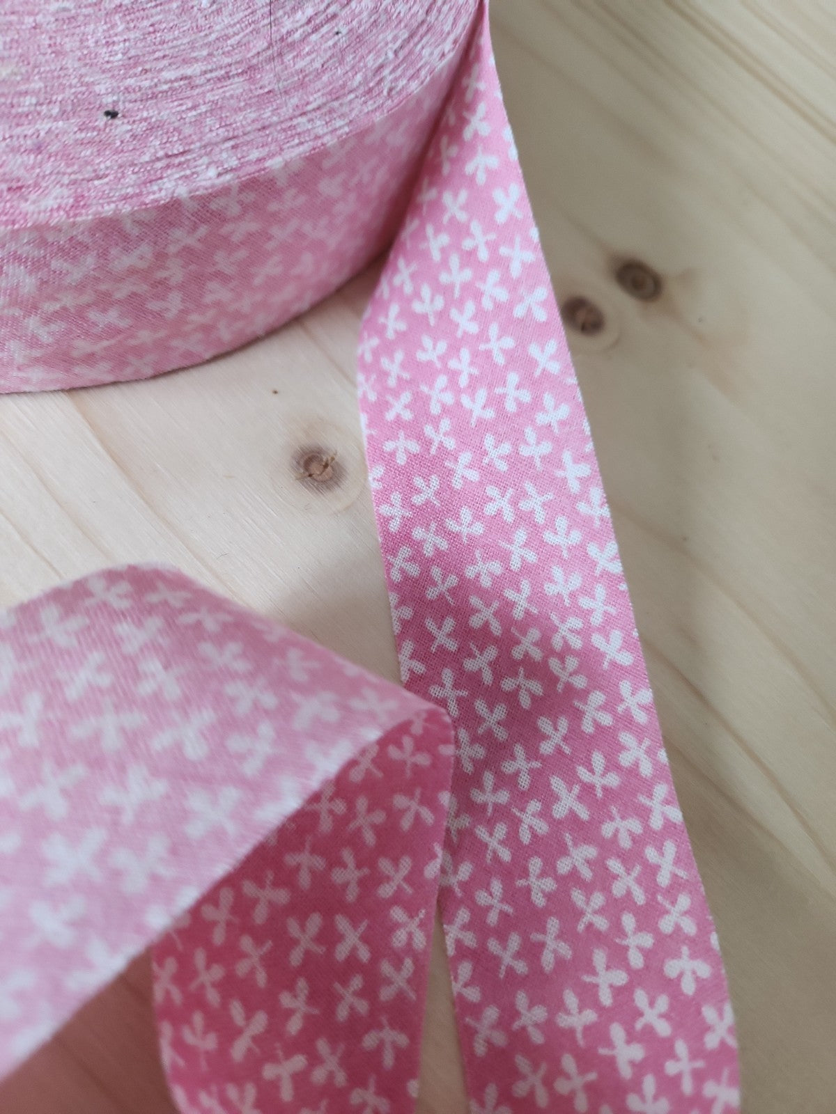 Rouleau biais vintage coton rose shabby largeur de 4 cm  B4